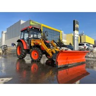 Снегоуборочный минитрактор Kubota MU4501 с кабиной и отвалом