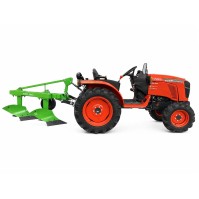 Минитрактор  KUBOTA B2441 с плугом Kerland 